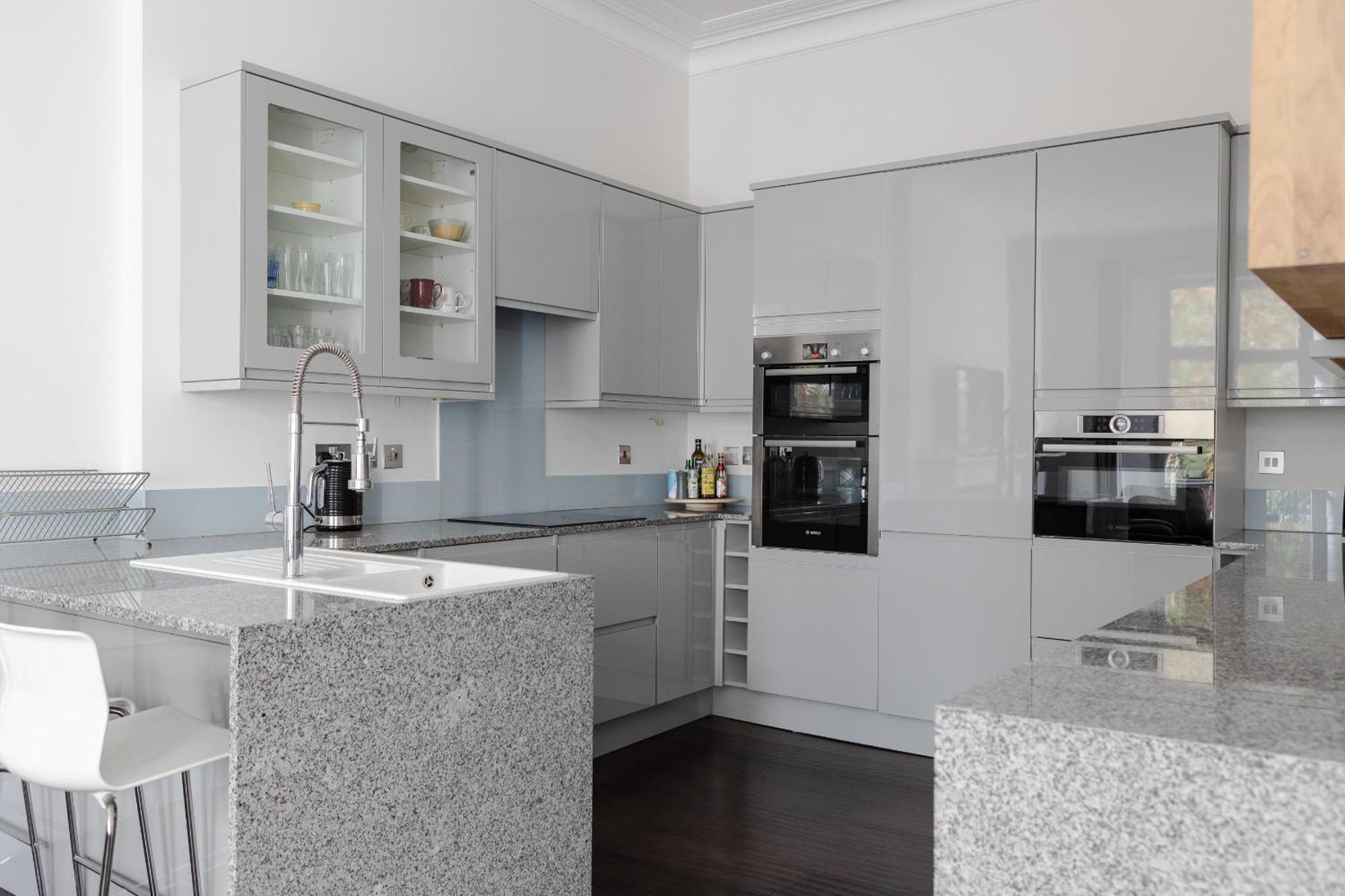 Number 53 - Stunning Maisonette With Parking In Kensington & Chelsea Лондон Экстерьер фото
