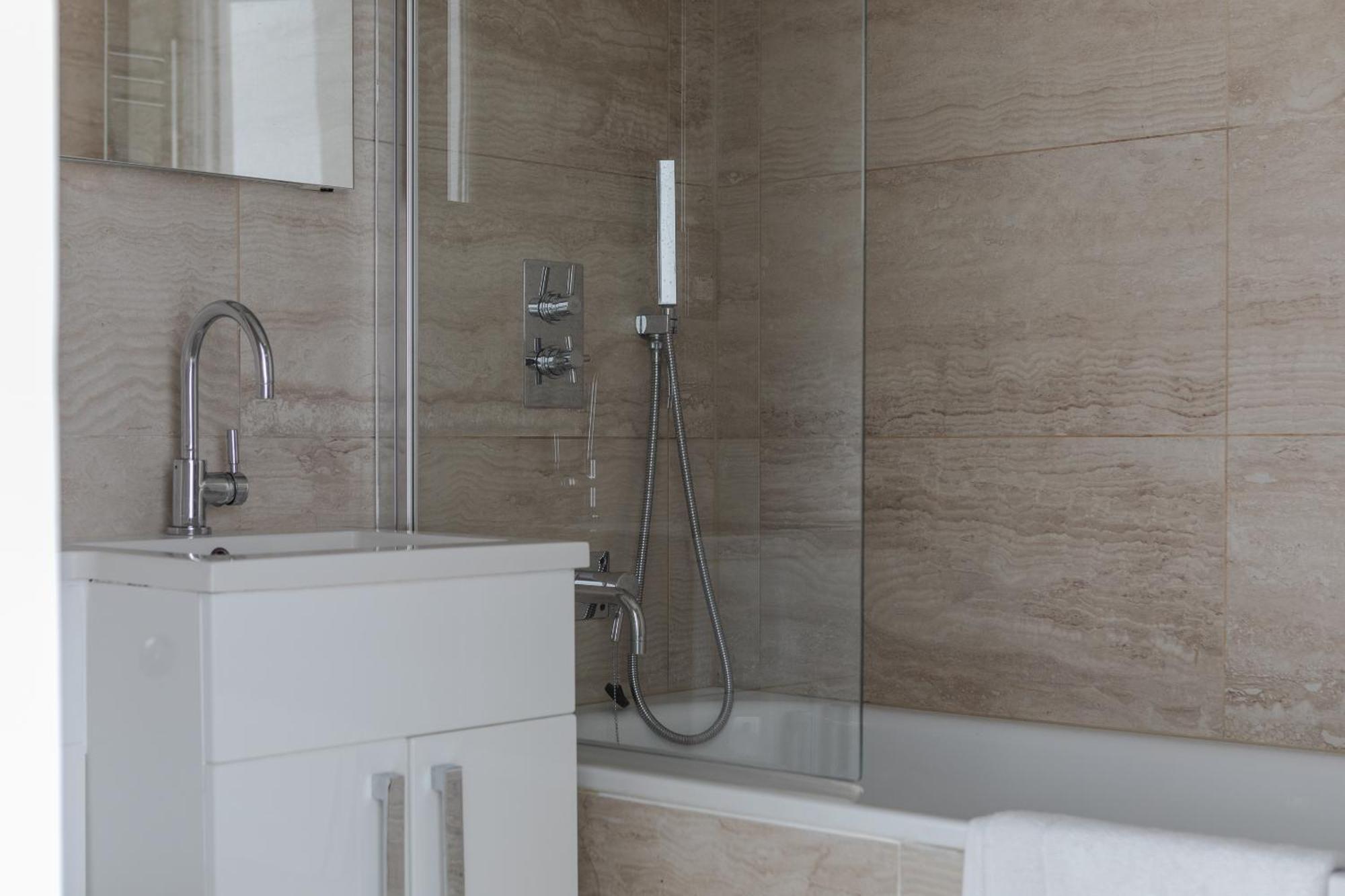 Number 53 - Stunning Maisonette With Parking In Kensington & Chelsea Лондон Экстерьер фото